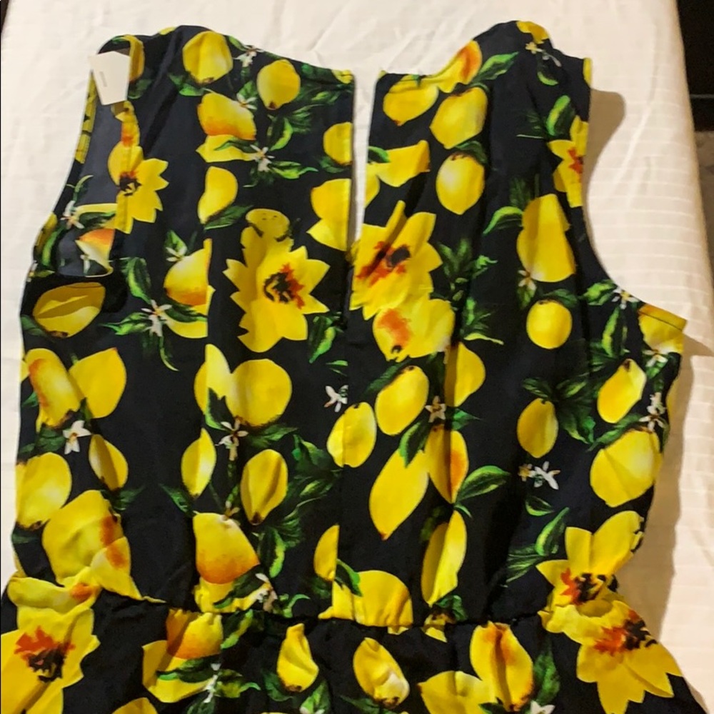 romper - Picture 2 of 4
